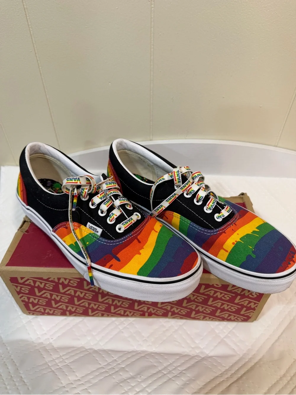 Vans Rainbow Drip Low-Top Sneakers - Black/Multi